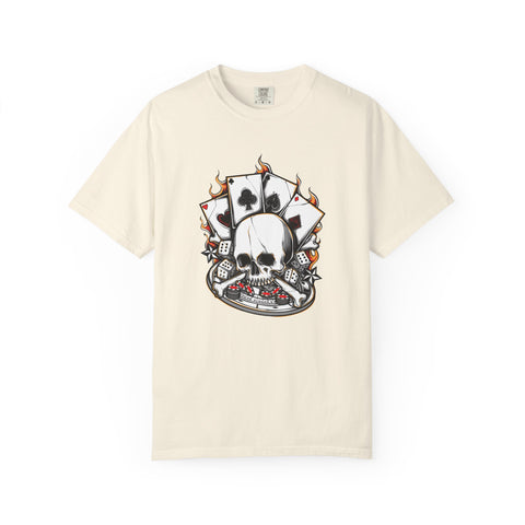 Skull Playing Cards Dice Gambling Casino Design T-Shirt
