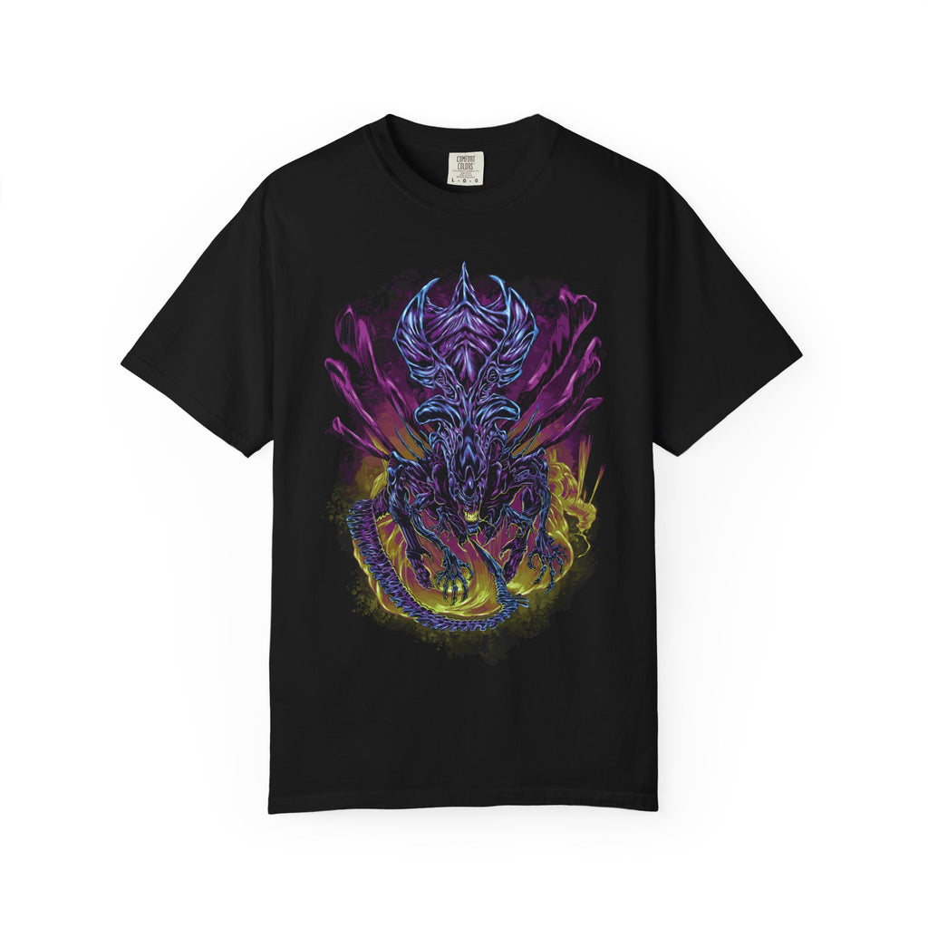 Black tshirt with xenomorph alien queen
