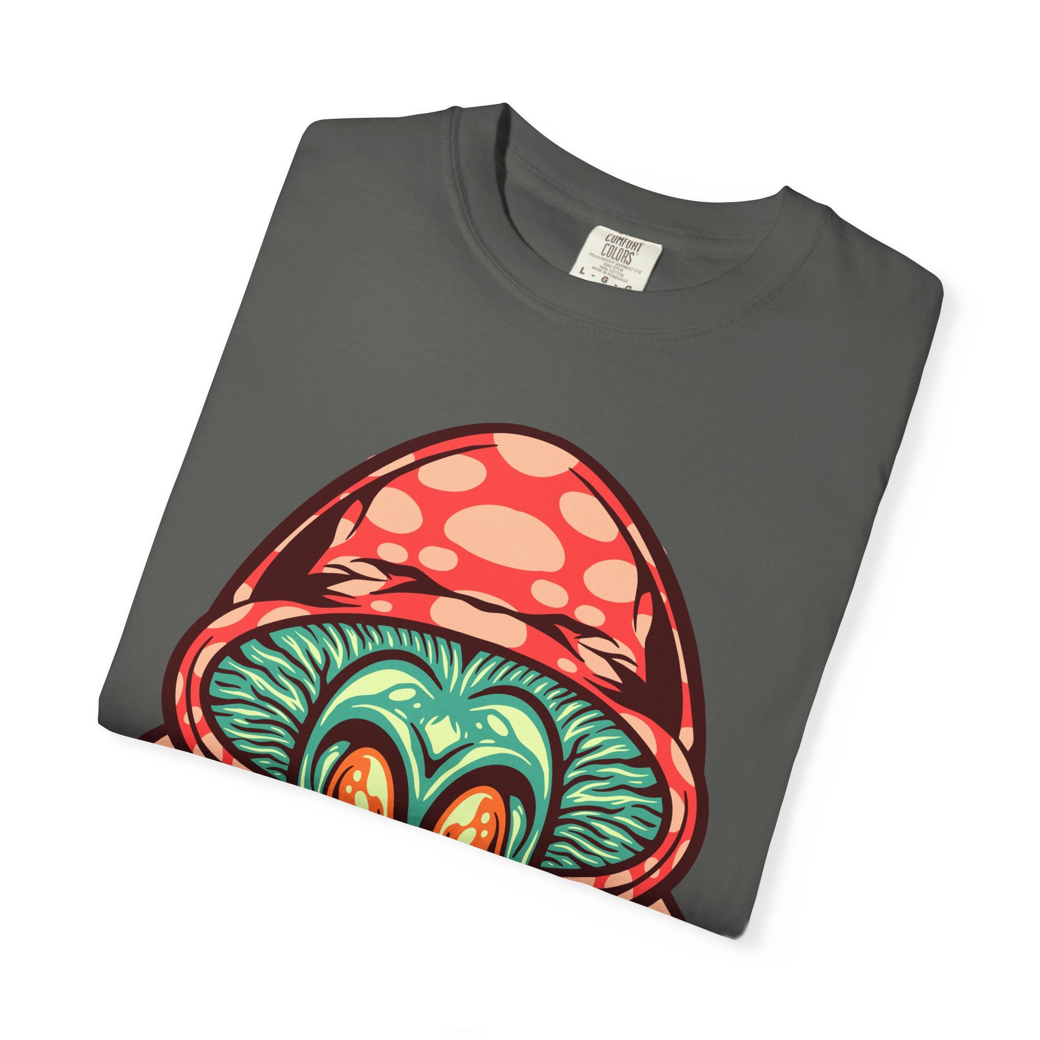 Psychedelic Graphic Tee - Trippy Mushroom Tee - Alien Art Gift - Sinful Threads