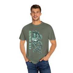 Fly Away Steampunk Robot With Japanese Text Design T-Shirt