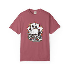 Skull Playing Cards Dice Gambling Casino Design T-Shirt
