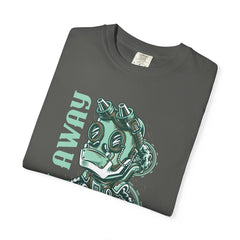 Fly Away Steampunk Robot With Japanese Text Design T-Shirt