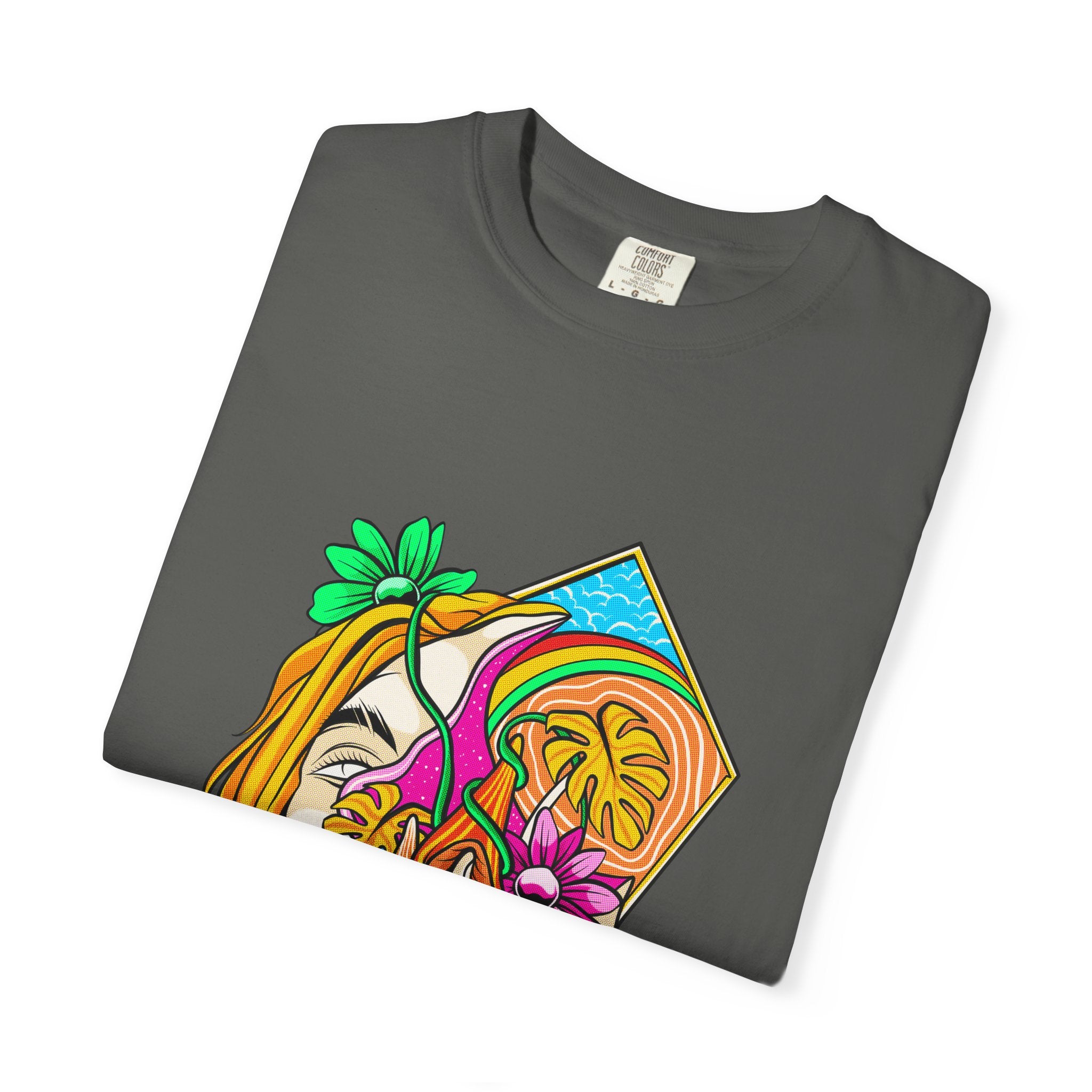 Surreal Art Shirt - Trippy Woman Tee - Best Psychedelic Gift - Sinful Threads