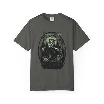 Frankenstein Rocks Halloween Graphic Novelty Design T-Shirt - Sinful Threads