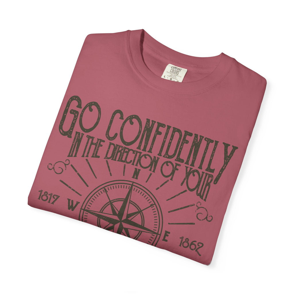 Go Confidently Dreams Henry David Thoreau Design T-Shirt - Sinful Threads