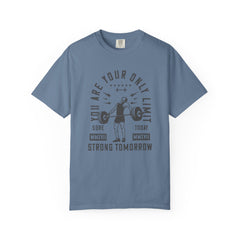 Sore Today Strong Tomorrow Fitness Graphic Weightlifting T-Shirt