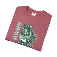 Fly Away Steampunk Robot With Japanese Text Design T-Shirt
