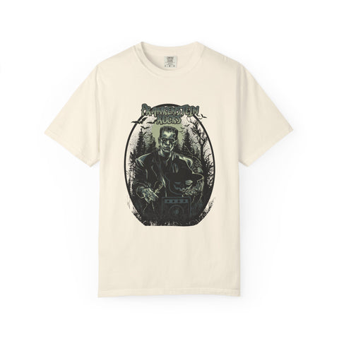Frankenstein Rocks Halloween Graphic Novelty Design T-Shirt