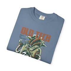 Vintage Robot Post Of The End Futuristic Style T-Shirt