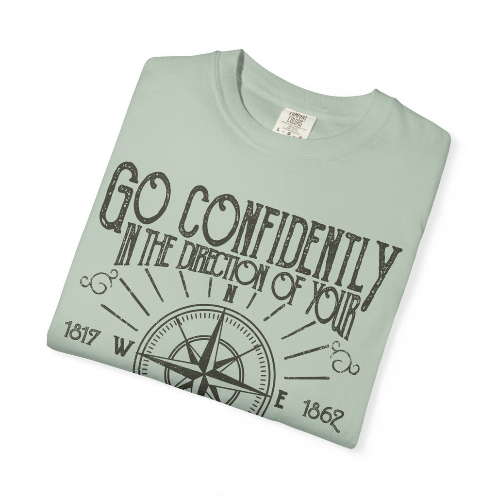 Go Confidently Dreams Henry David Thoreau Design T-Shirt - Sinful Threads
