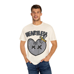 Heartless Grunge Tee – Broken Heart Shirt for Emo Aesthetic - Sinful Threads