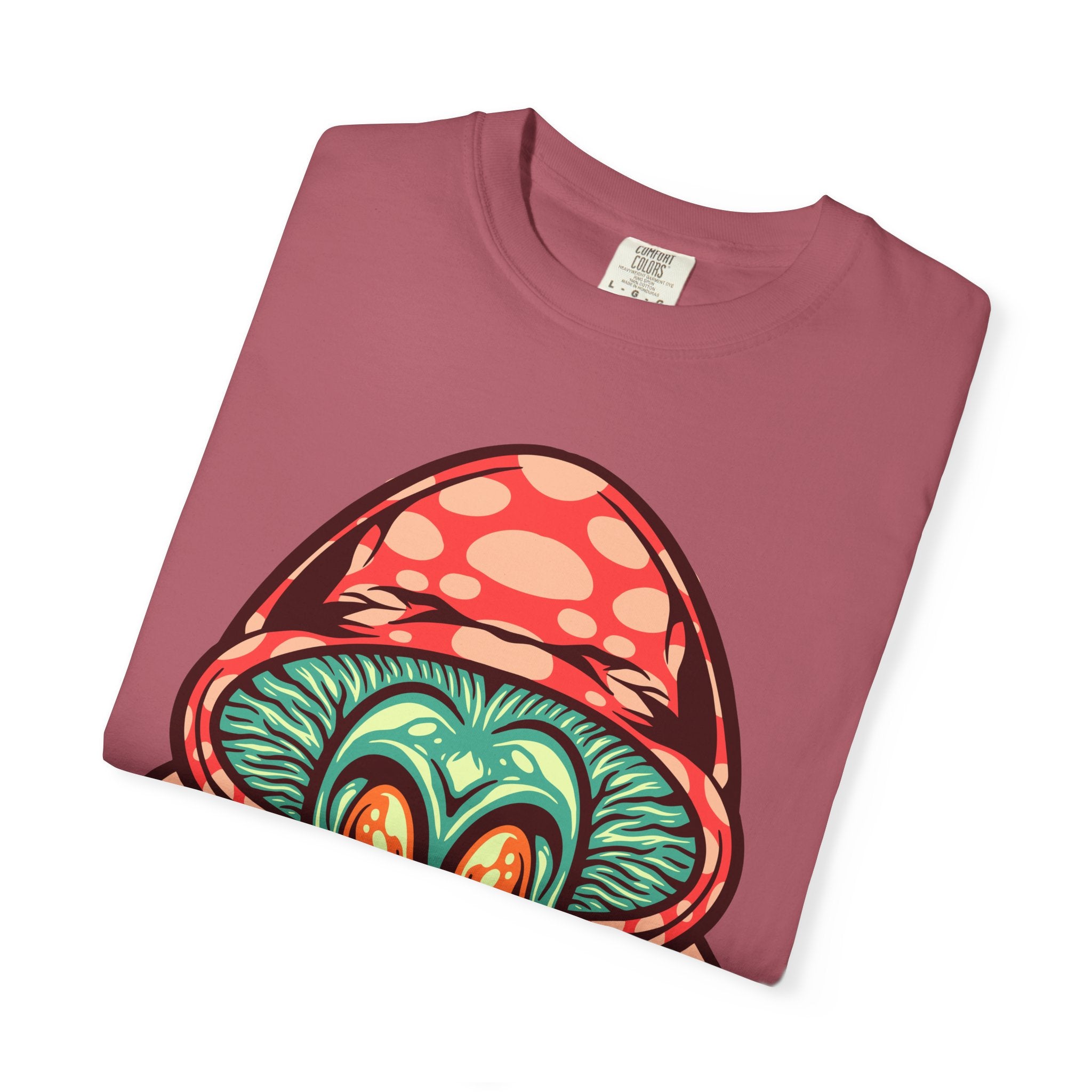 Psychedelic Graphic Tee - Trippy Mushroom Tee - Alien Art Gift - Sinful Threads