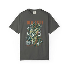 Vintage Robot Post Of The End Futuristic Style T-Shirt