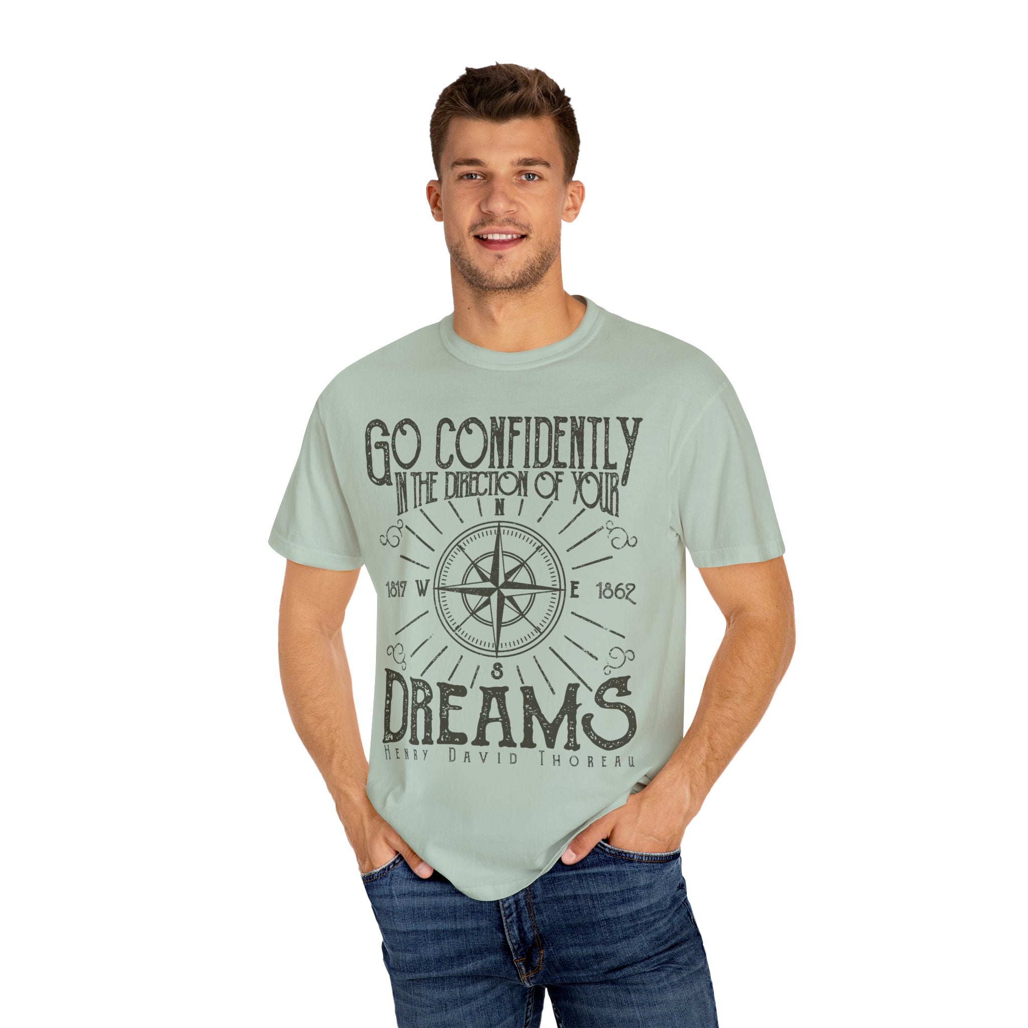 Go Confidently Dreams Henry David Thoreau Design T-Shirt - Sinful Threads