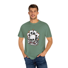 Skull Playing Cards Dice Gambling Casino Design T-Shirt