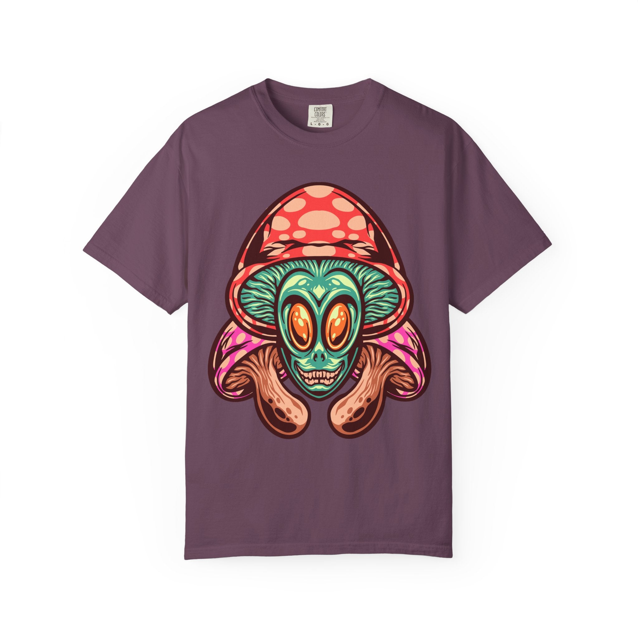 Psychedelic Graphic Tee - Trippy Mushroom Tee - Alien Art Gift - Sinful Threads