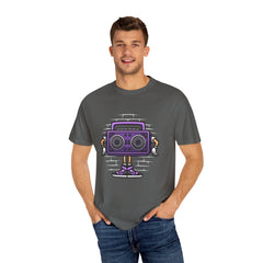 Retro Boombox Tee - Cartoon Radio Shirt - Vintage Gift
