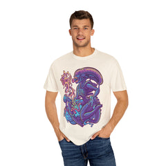 Sexy Alien Queen Parody Shirt - Sci-Fi Horror Comedy Tee