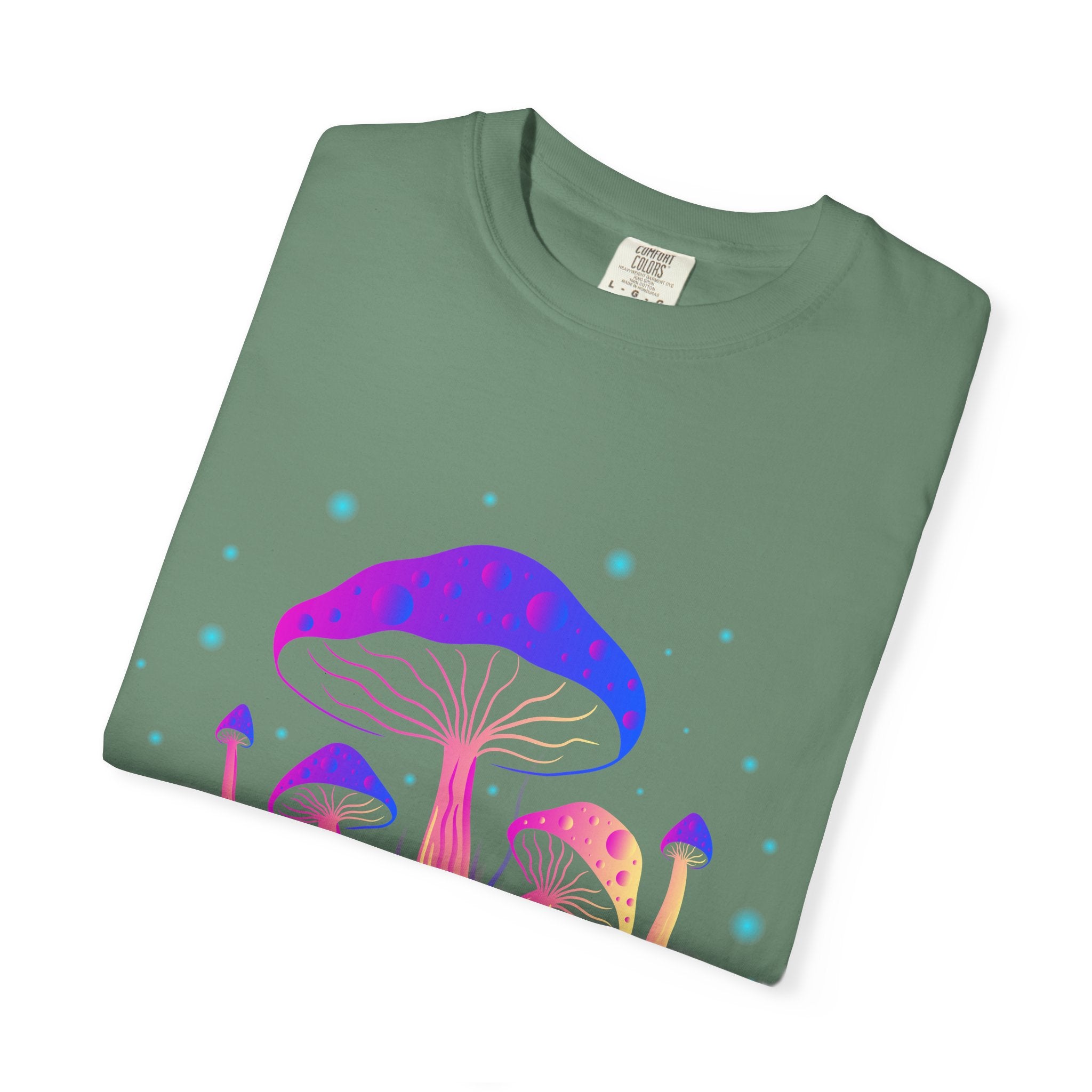 Psychedelic Mushroom Tee - Vibrant Trippy Fungi Art Gift - Sinful Threads