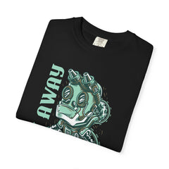 Fly Away Steampunk Robot With Japanese Text Design T-Shirt