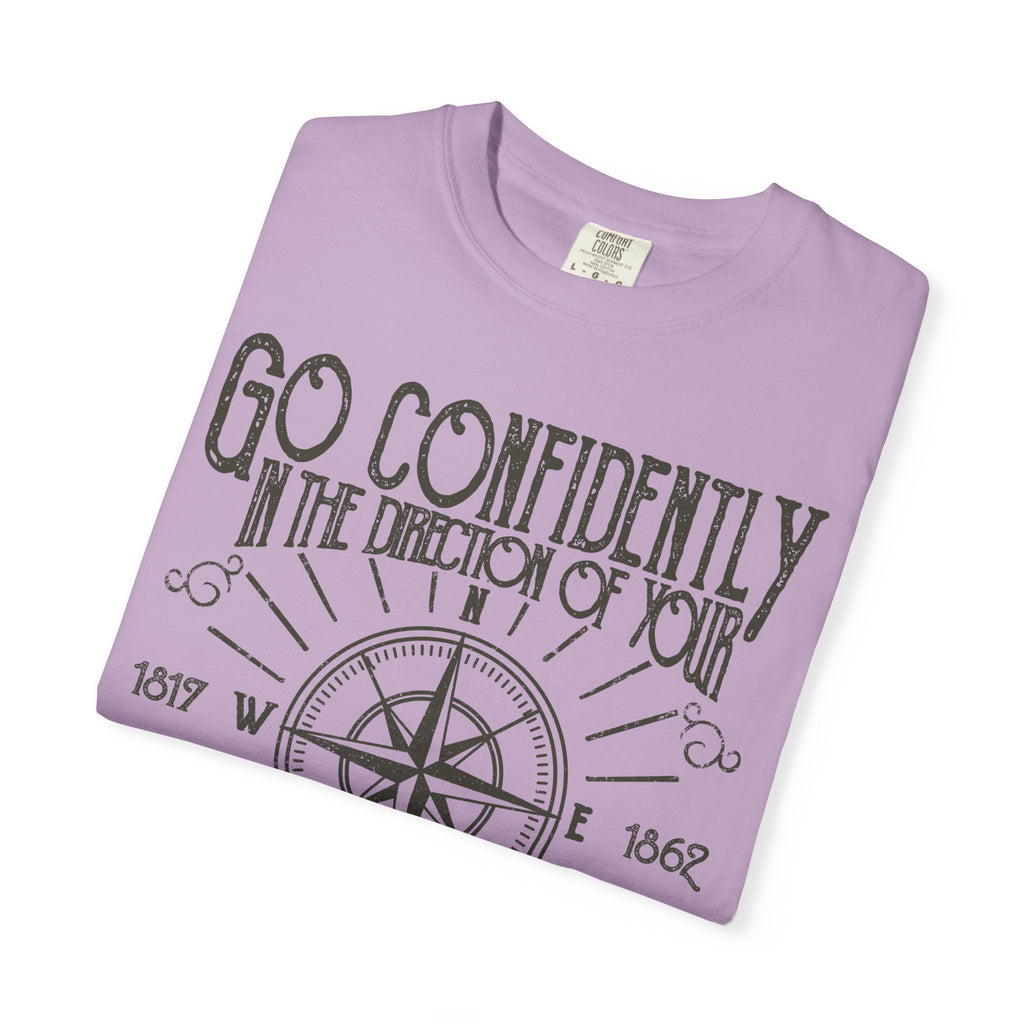 Go Confidently Dreams Henry David Thoreau Design T-Shirt - Sinful Threads