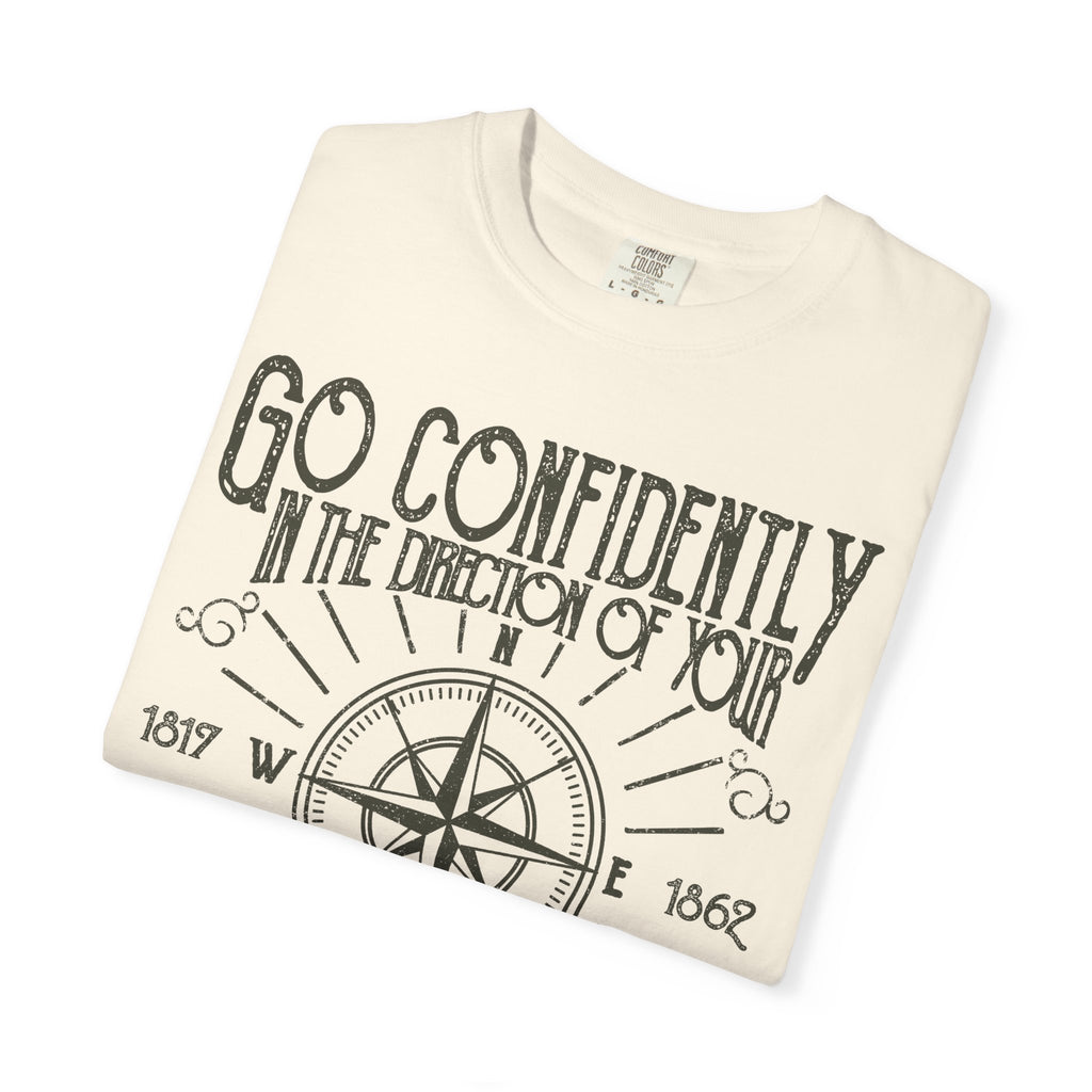 Go Confidently Dreams Henry David Thoreau Design T-Shirt - Sinful Threads