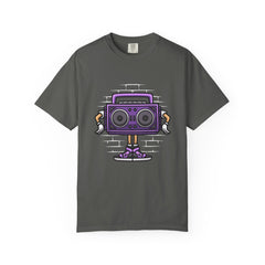 Retro Boombox Tee - Cartoon Radio Shirt - Vintage Gift