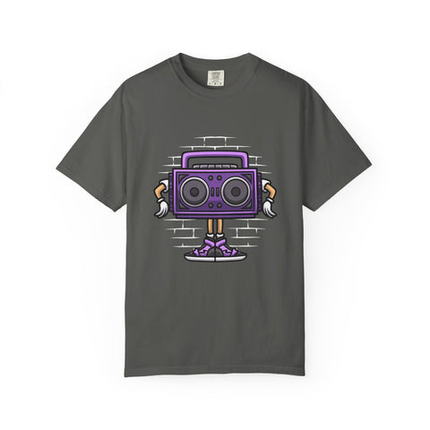 Retro Boombox Tee - Cartoon Radio Shirt - Vintage Gift