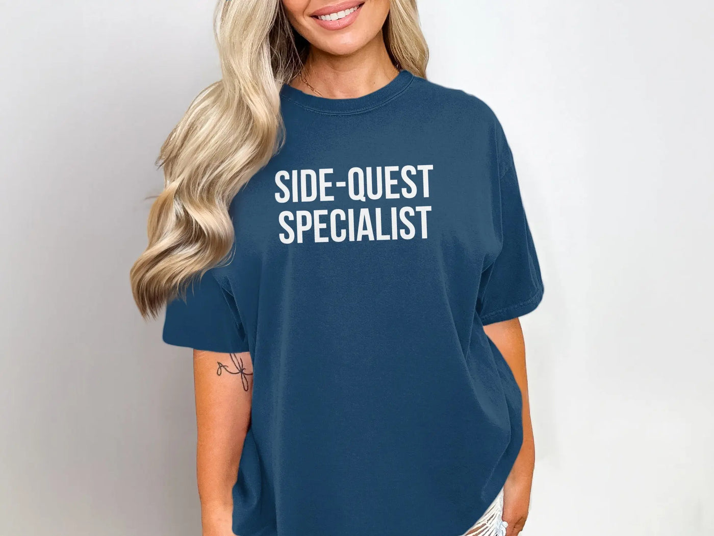 Side-Quest Specialist Graphic Print T-Shirt product type